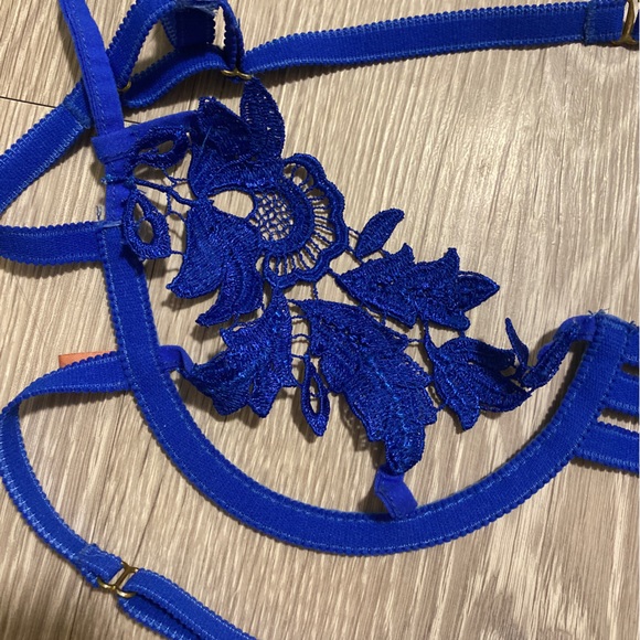 Jia Atelier Lingerie Set - Picture 6 of 12